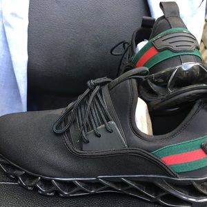 Meet your Posher, James